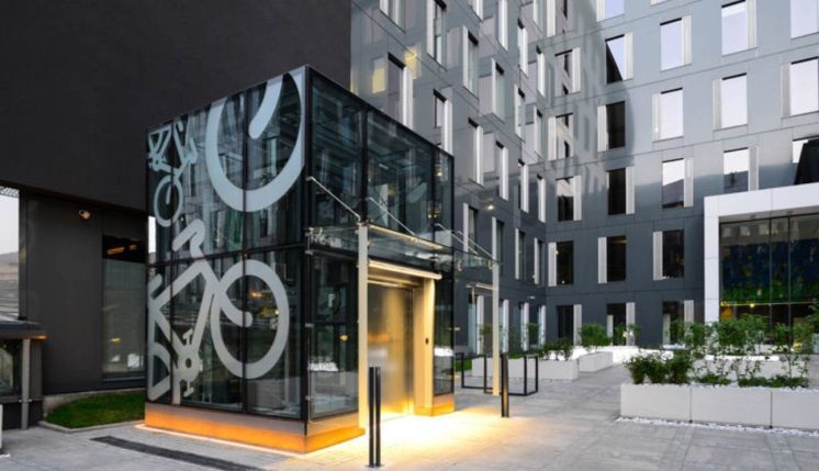 Galleria Burgas attracts Inditex